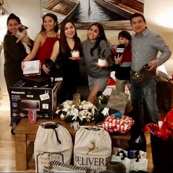 Meet your Posher, Hazel 🇨🇦 - Picture 2 of 4